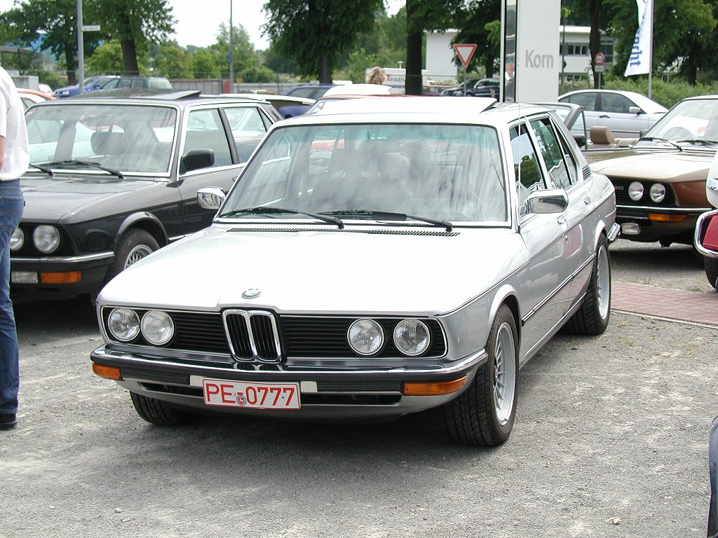 BMW 5-series E12 фото 36375