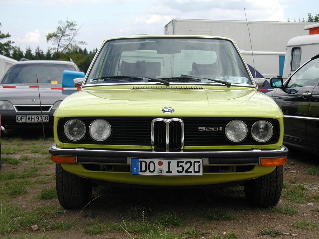 BMW 5-series E12 фото 36377