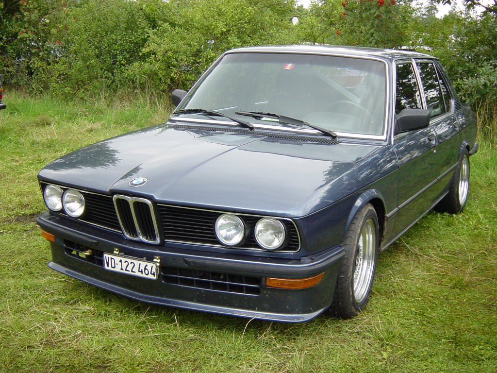 BMW 5-series E12 фото 36387
