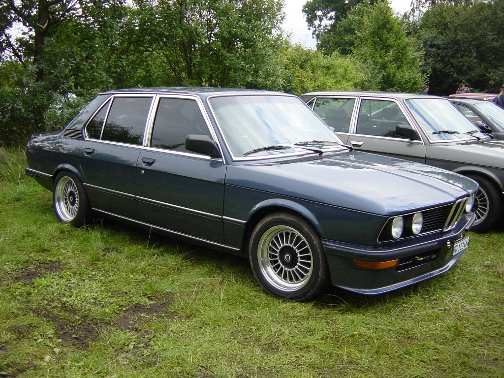 BMW 5-series E12 фото 36388