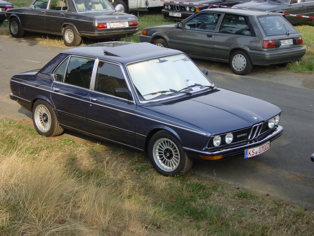 BMW 5-series E12 фото 36397