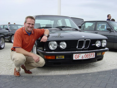 BMW 5-series E28 фото