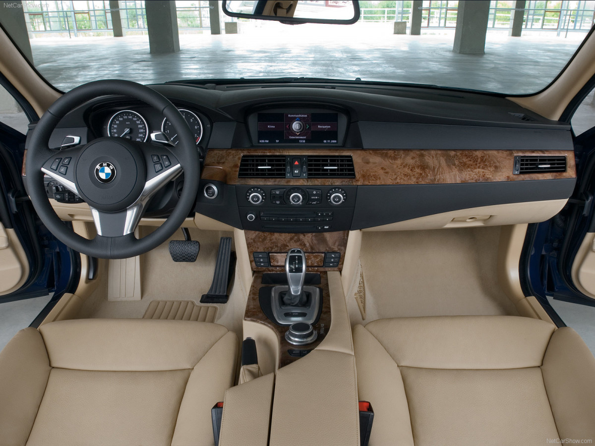 BMW 5-series Touring фото 40846