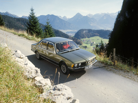 BMW 7-series E23 фото