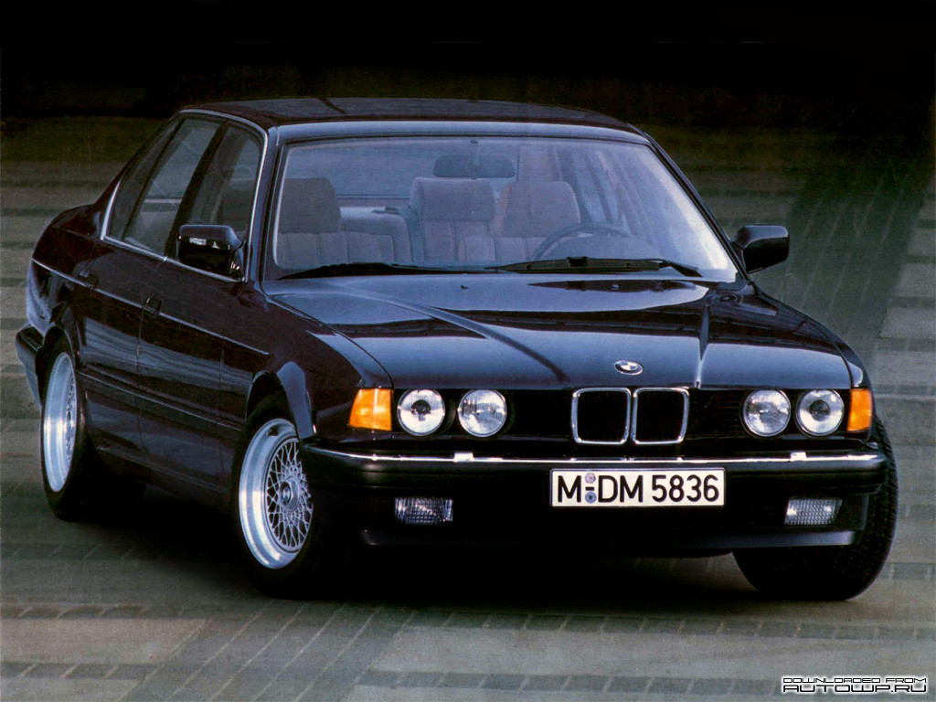 BMW 7-series E32 фото 64016