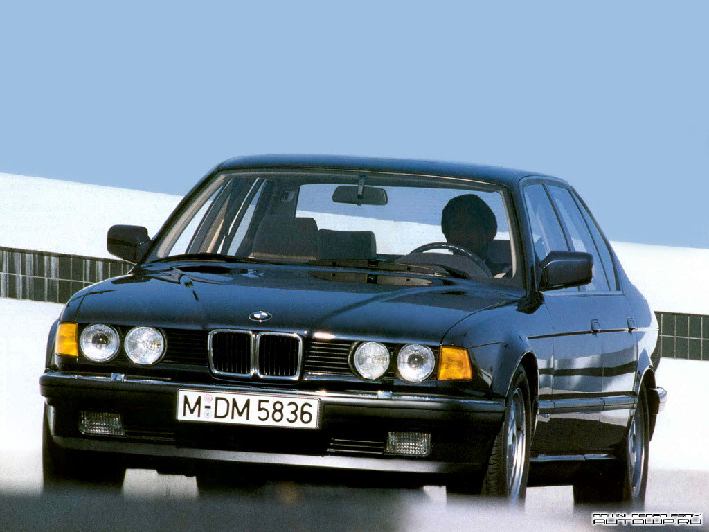 BMW 7-series E32 фото 64017