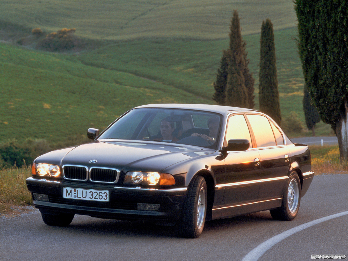 BMW 7-series E38 фото 64082