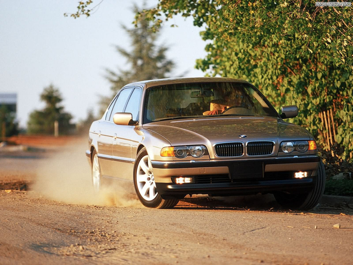 BMW 7-series E38 фото 64095