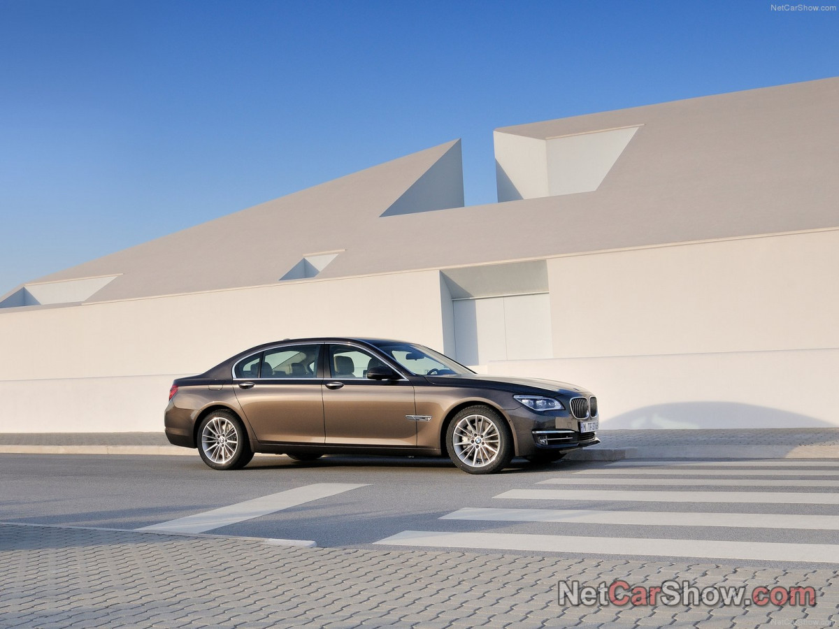BMW 7-series F01 F02 фото 95777