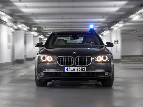 BMW 7-series High Security фото