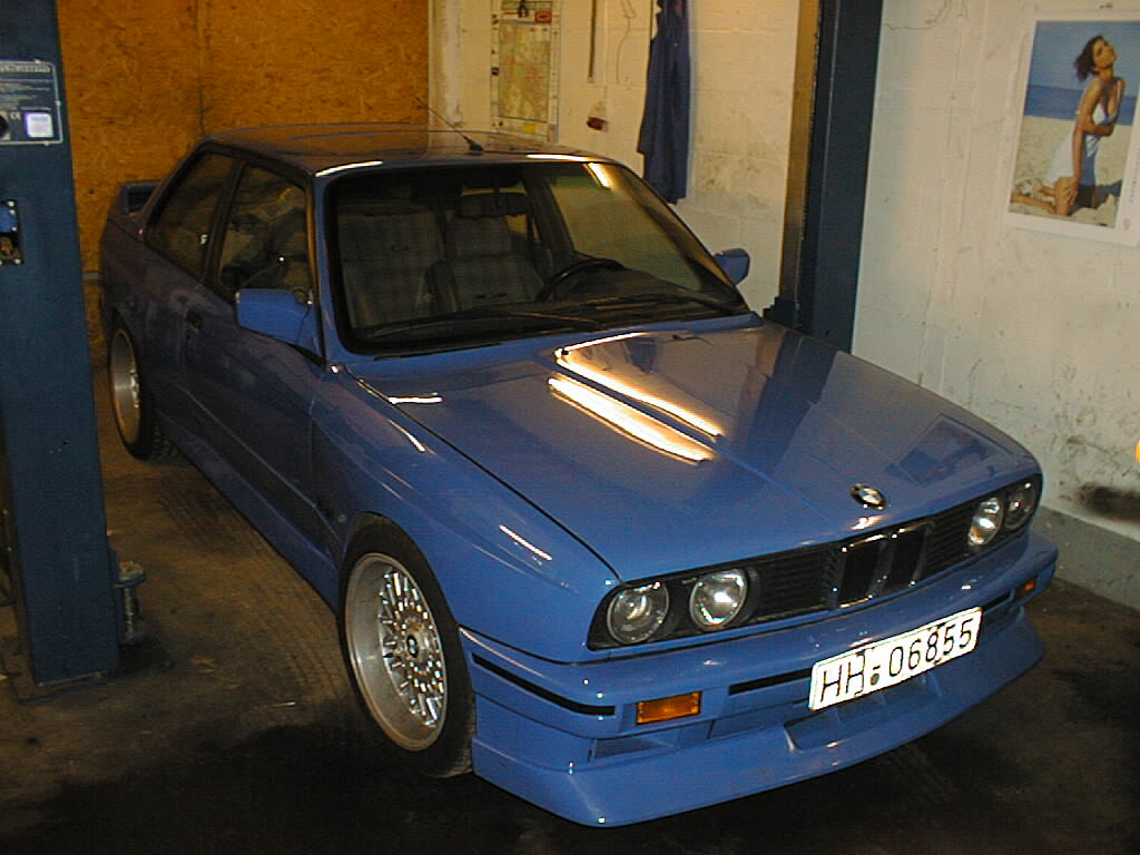 BMW M3 E30 фото 31494