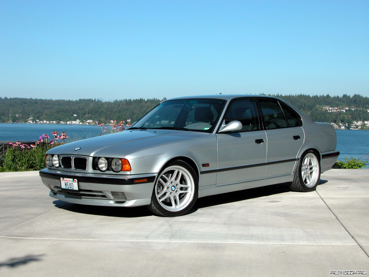 BMW M5 E34 фото 66041