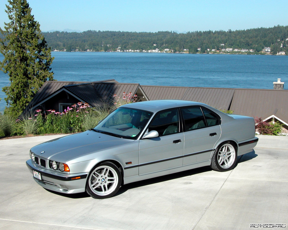 BMW M5 E34 фото 66042