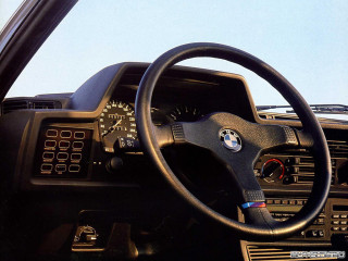 BMW M6 E24 фото