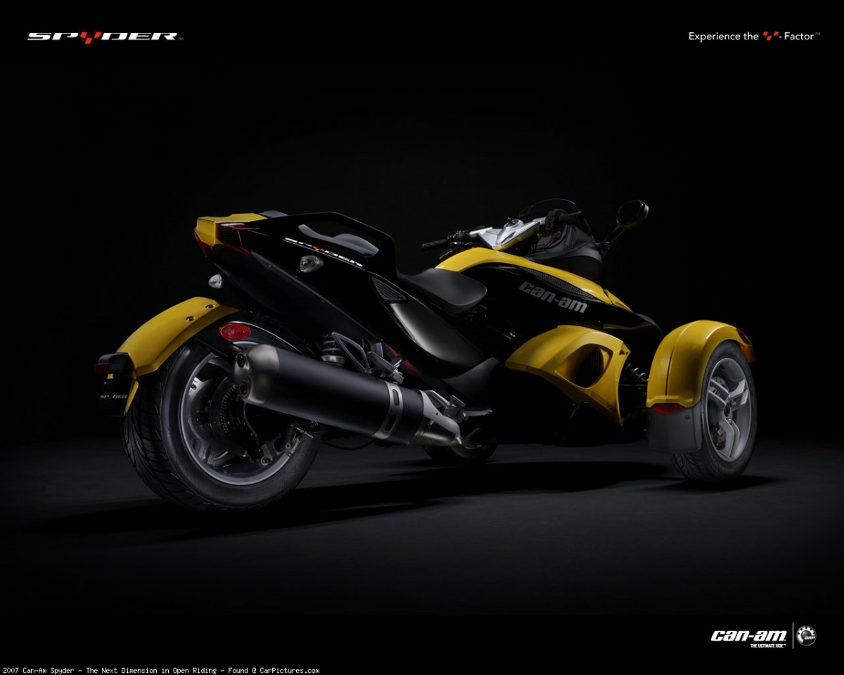 BRP Can-Am Spyder фото 45280