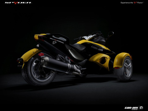 BRP Can-Am Spyder фото