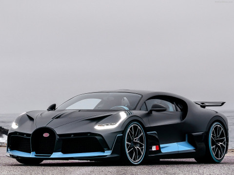 Bugatti Divo фото