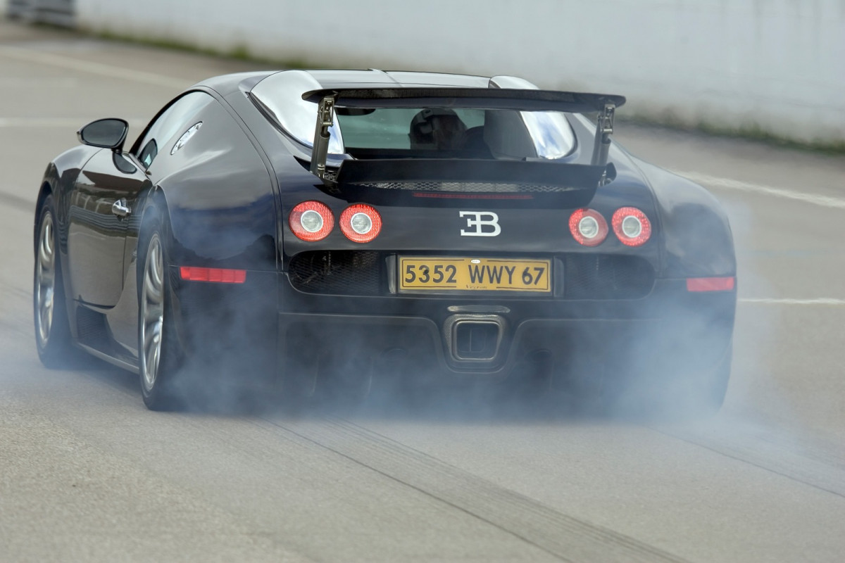 Bugatti Veyron фото 167515