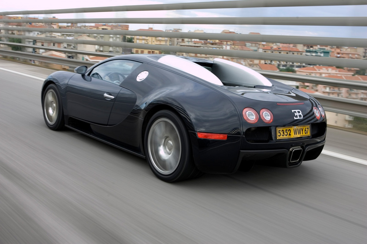 Bugatti Veyron фото 167520