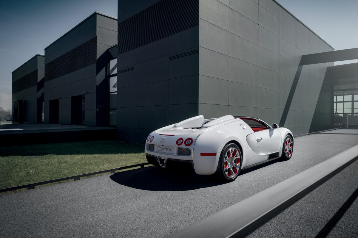 Bugatti Veyron фото 167544