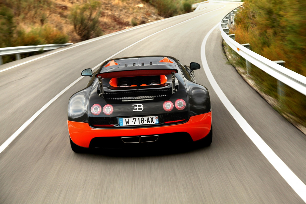 Bugatti Veyron фото 167618
