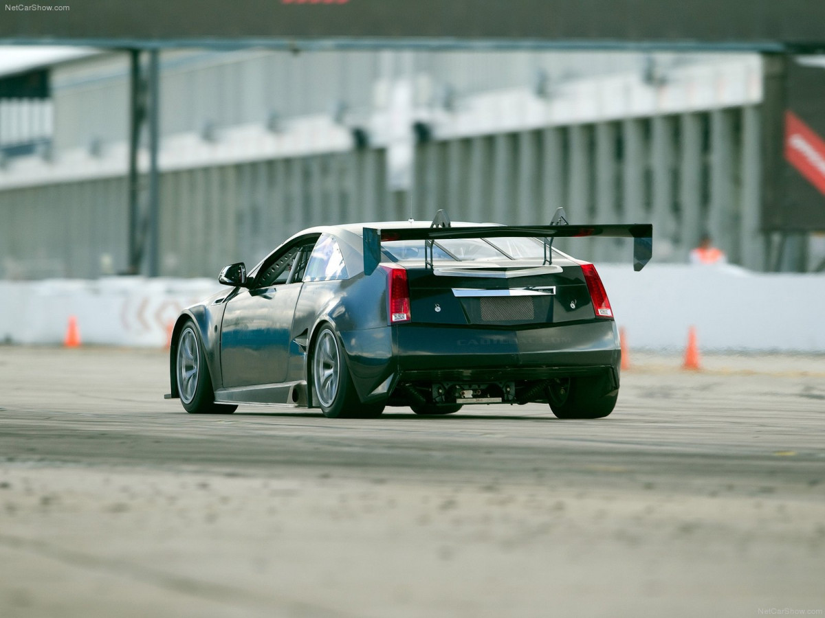 Cadillac CTS-V Coupe Race Car фото 117906