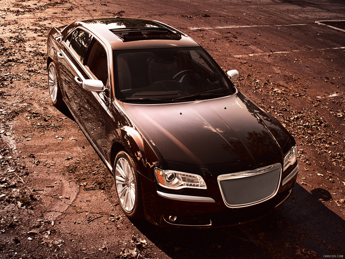 Chrysler 300 Luxury Series фото 138253
