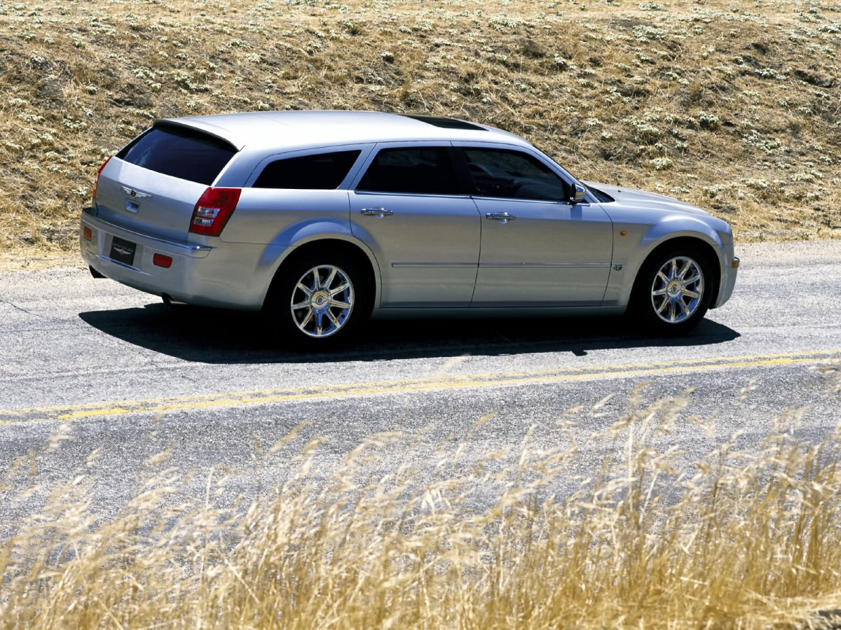 Chrysler 300C Touring фото 6396