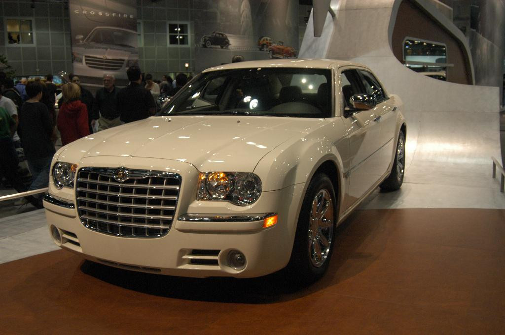 Chrysler 300C фото 20927