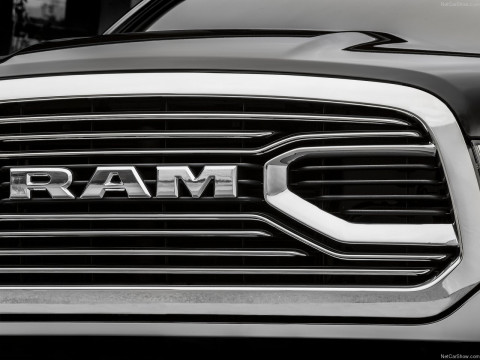 Dodge Ram 1500 Laramie Limited фото