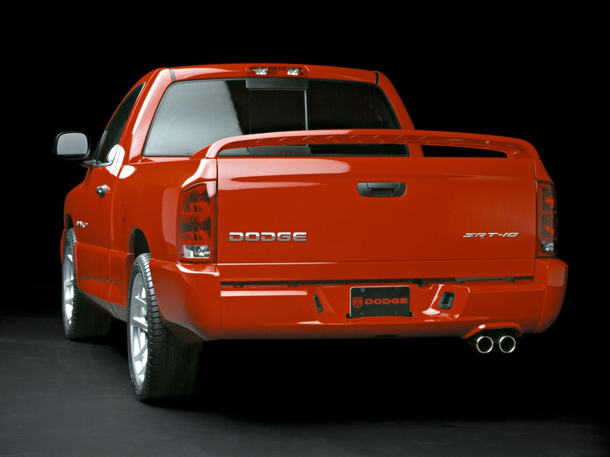 Dodge Ram SRT-10 фото 11748
