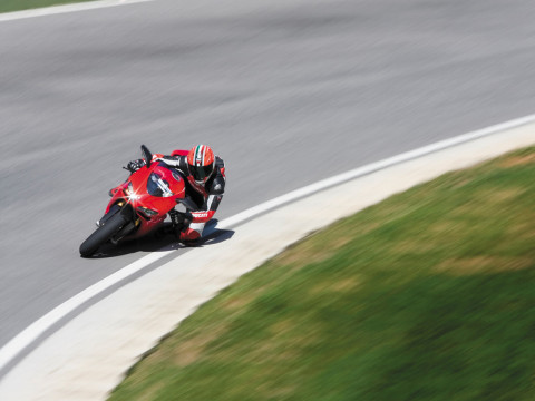 Ducati 1098 фото