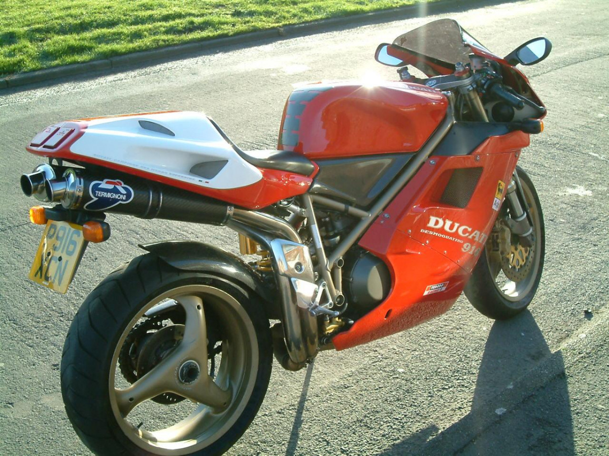 Ducati 916 фото 16678