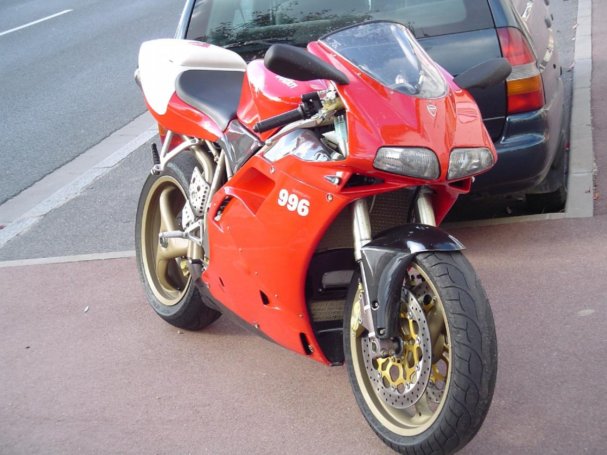 Ducati 996 фото 16603