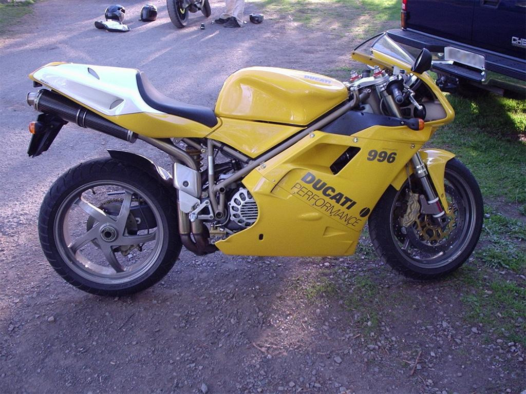Ducati 996 фото 16605