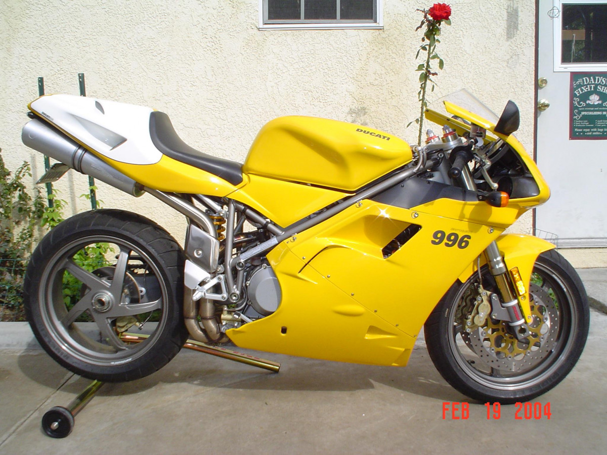 Ducati 996 фото 16608