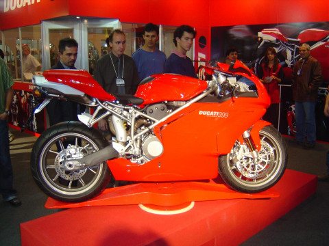 Ducati 999 фото