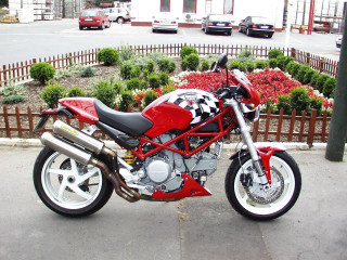 Ducati Monster S2R 1000 фото
