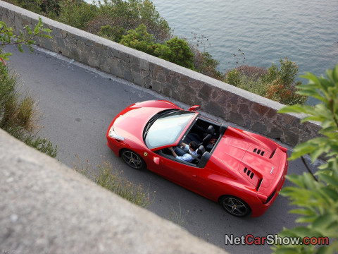 Ferrari 458 Spider фото