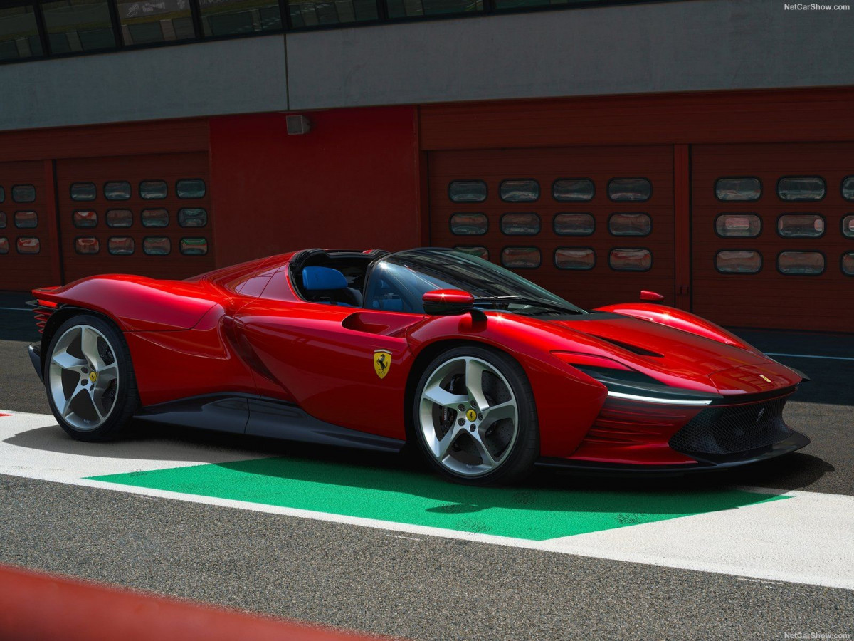 Ferrari Daytona SP3 фото 207516