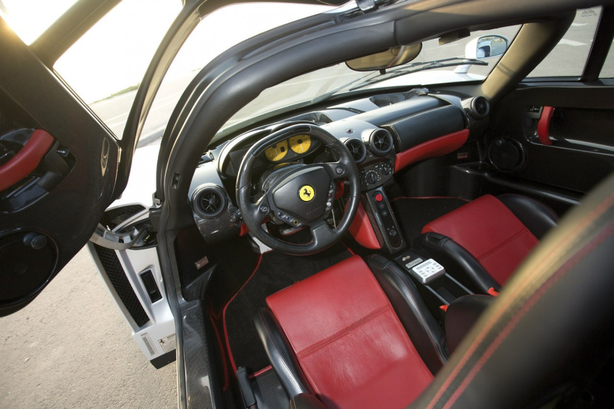 Ferrari Enzo фото 108726