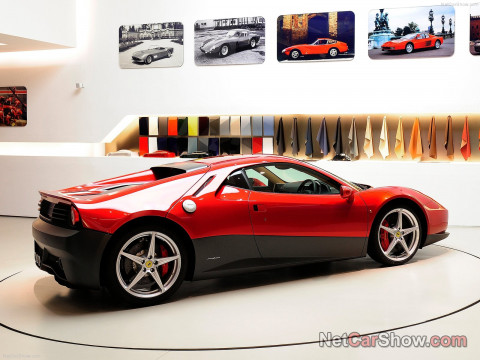 Ferrari SP12 EC фото
