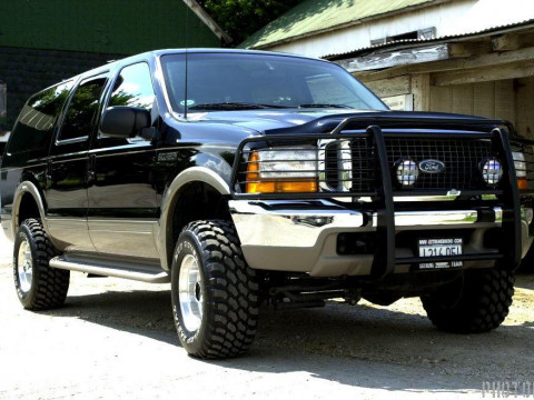 Ford Excursion фото