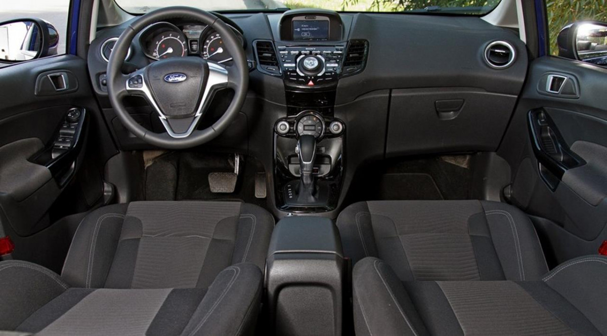 Ford Fiesta фото 161018
