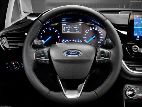 Ford Fiesta фото
