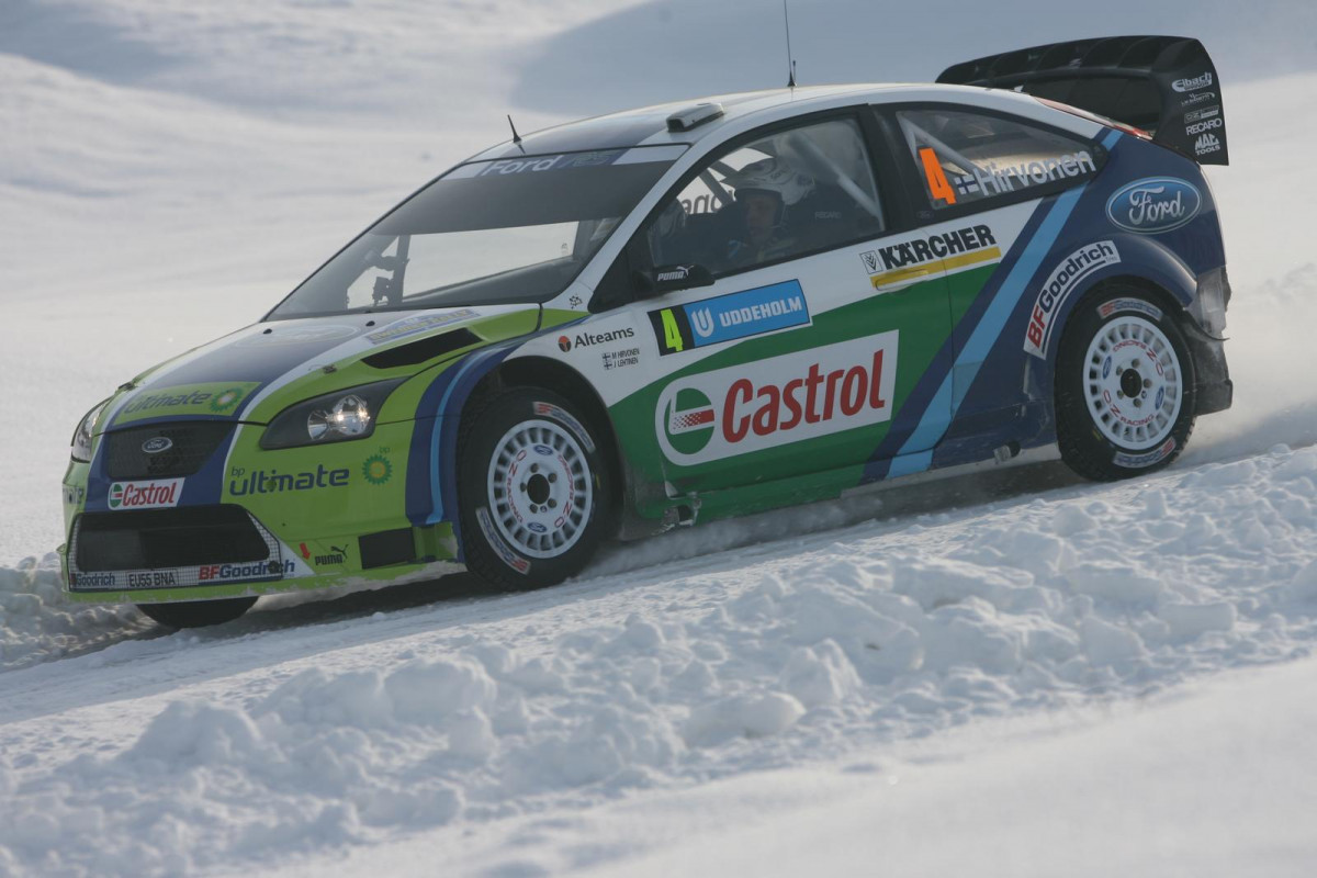 Ford Focus RS WRC фото 32195