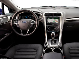 Ford Fusion Hybrid фото