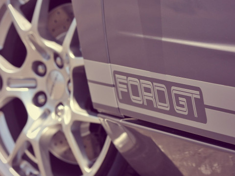 Ford GT фото