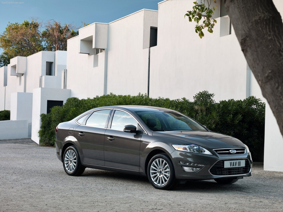 Ford Mondeo Hatchback фото 78537