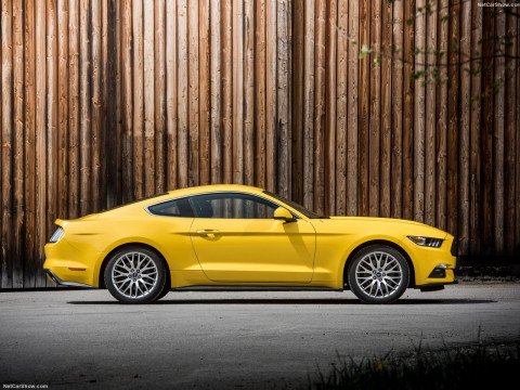 Ford Mustang EU-Version фото